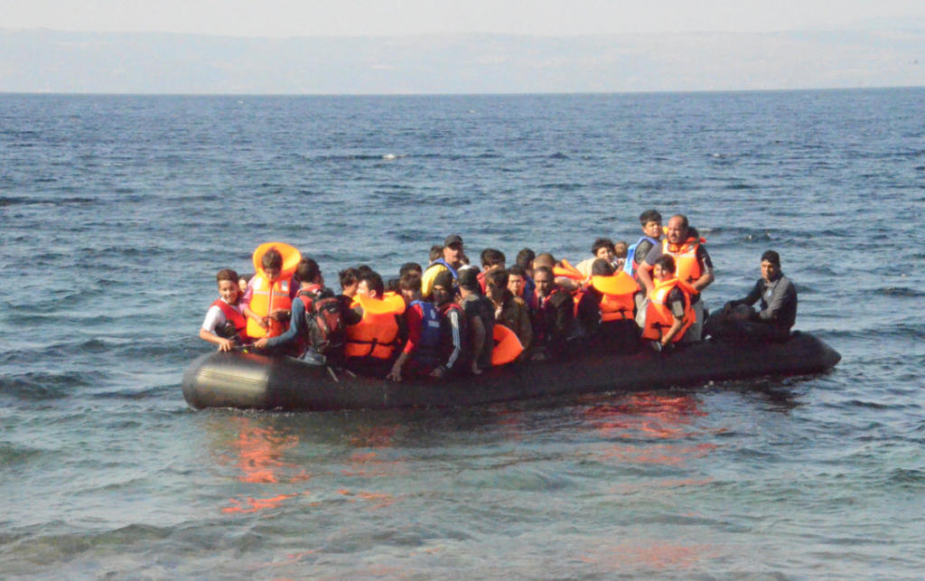 Κύθηρα: Εντοπίστηκε ιστιοφόρο με 82 πρόσφυγες