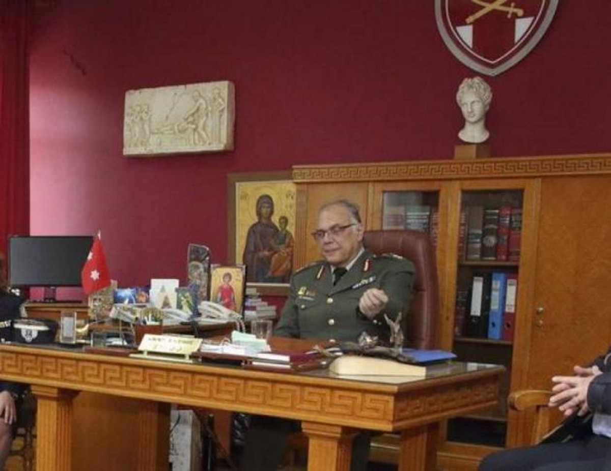 Το “αντίο” του Πάνου Καμμένου στον Στρατηγό Φιλιππάκη [pic]