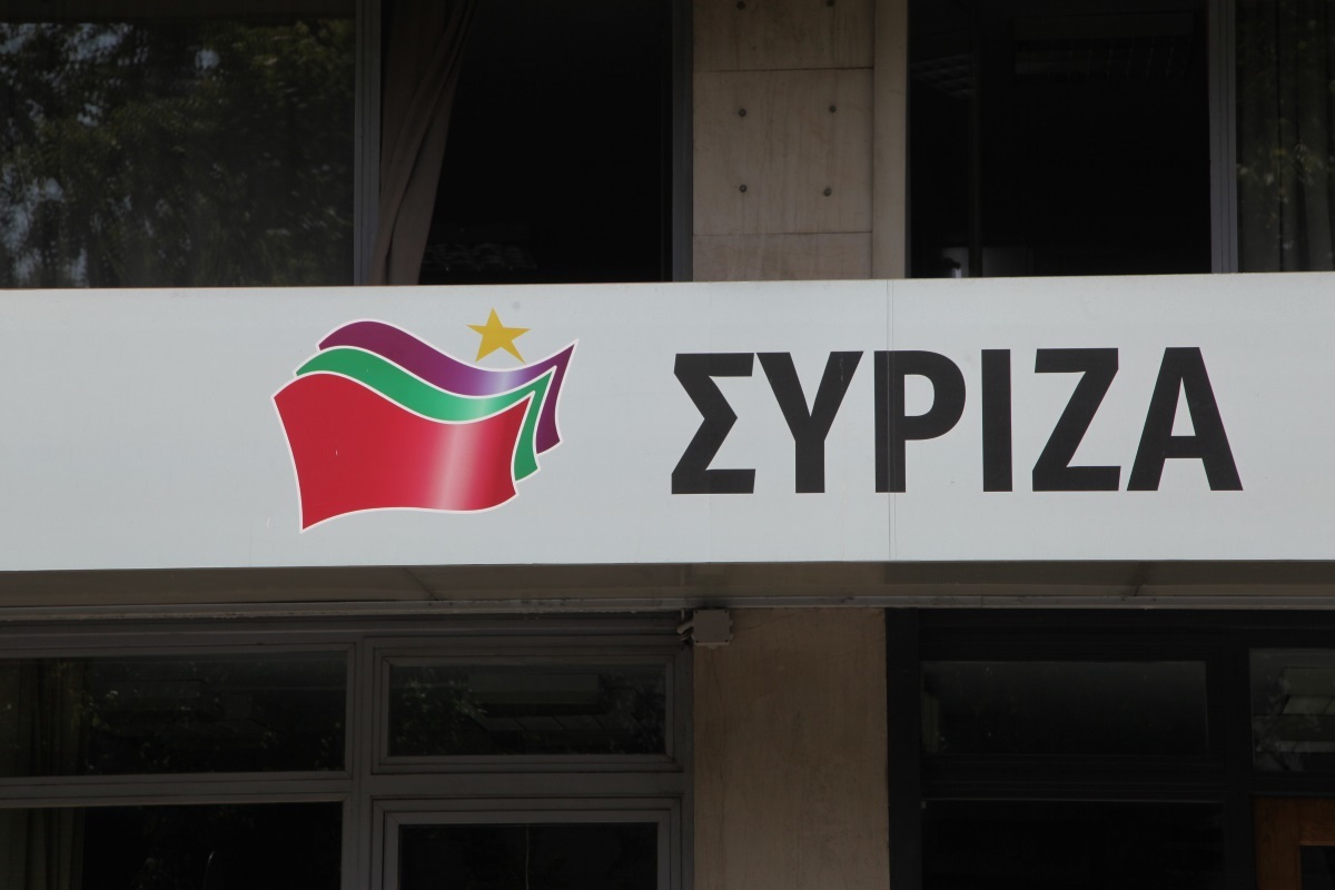 Βουλευτές ΣΥΡΙΖΑ εναντίον… υπουργών ΣΥΡΙΖΑ για την κλήτευση Λαφαζάνη!