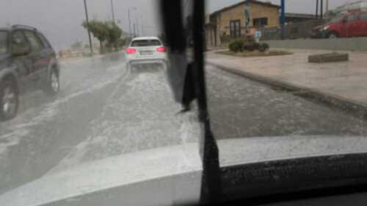 Οι κομάντος του μηχανικού αναλαμβάνουν δράση στο δήμο Κιάτου – Ξυλοκάστρου