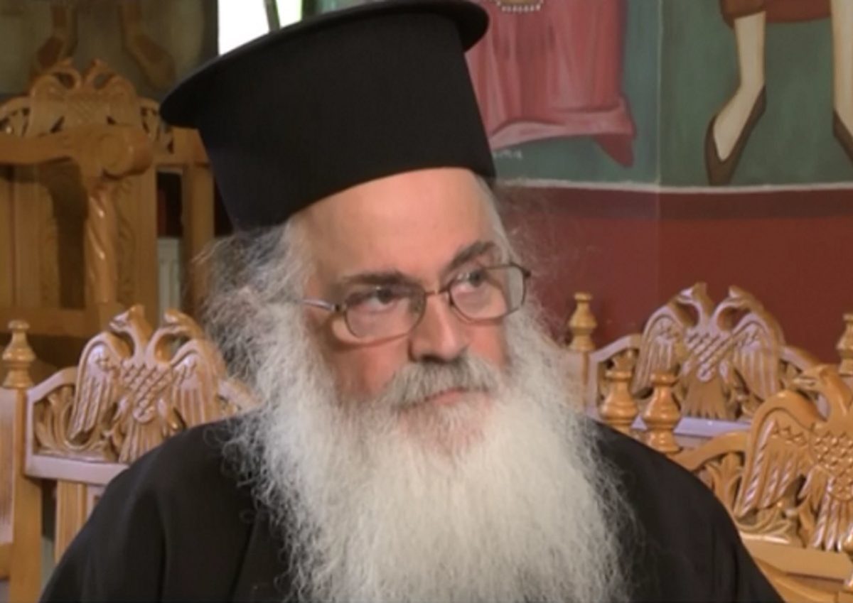 Τρεις μήνες μετά το θανατηφόρο τροχαίο της πολύτεκνης μαίας από τον Ωρωπό ο ιερέας πατέρας της λύνει τη σιωπή του