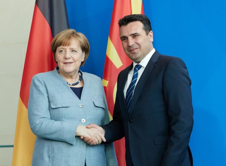 "Ψηφίζει" και η… Μέρκελ στο δημοψήφισμα για τη "Βόρεια Μακεδονία" – Το Σάββατο στα Σκόπια