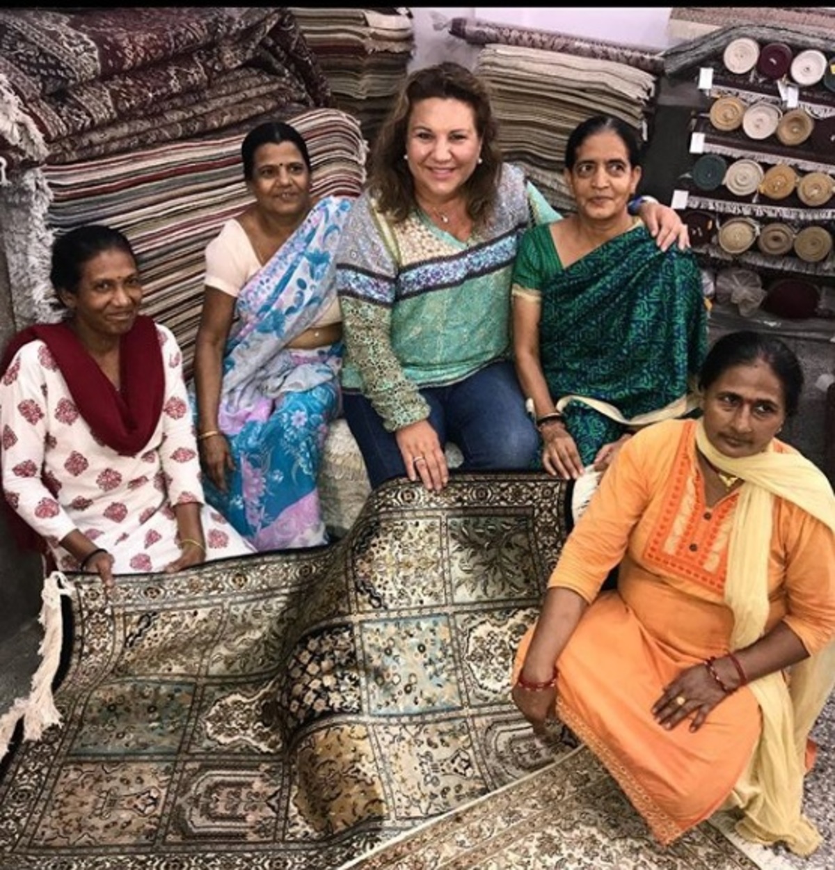 Δέσποινα Μοιραράκη: Το συναρπαστικό ταξίδι στην Ινδία και η ξενάγηση στο Ταζ Μαχάλ! [pics,vid]