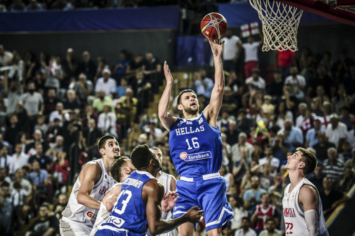 Στην κορυφή ο Παπανικολάου! Νούμερο 1 το buzzer beater της Εθνικής Ελλάδας – video