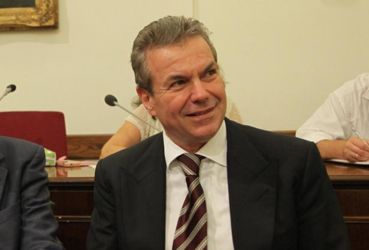 Πετρόπουλος: Έχουμε τόσα πλεονάσματα, που μπορούμε να μην κόψουμε τις συντάξεις