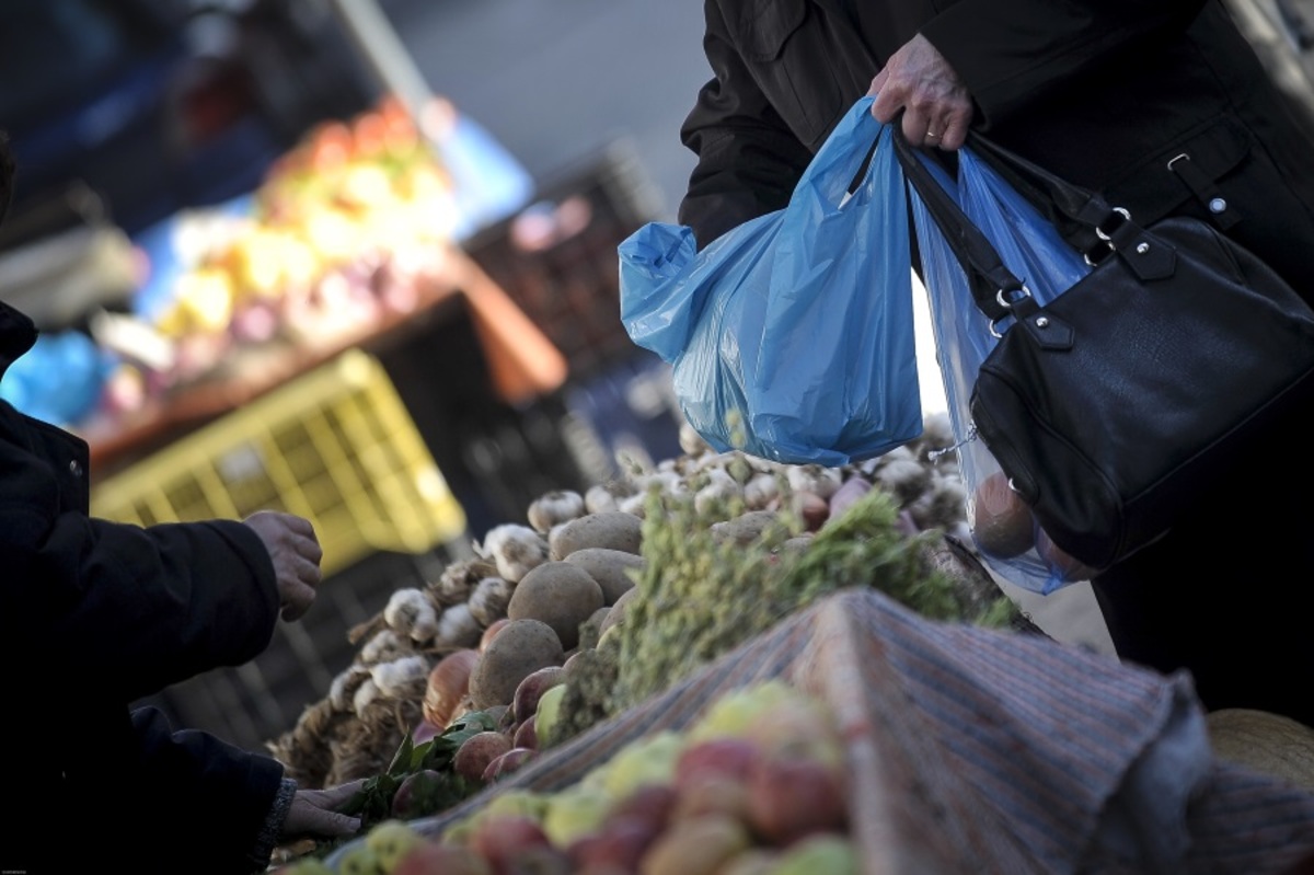 10,7 εκατομμύρια ευρώ από την πλαστική σακούλα! «Θα επιστραφούν στους πολίτες»