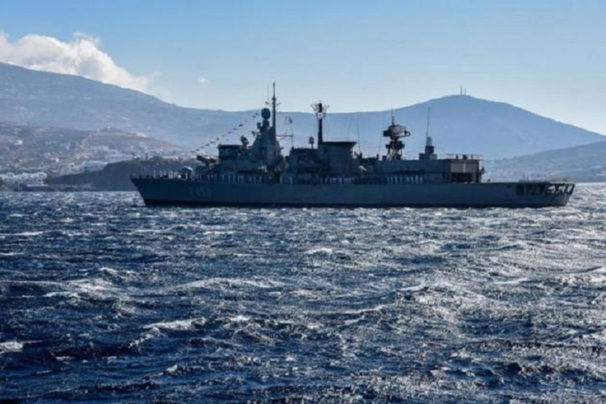 Η φρεγάτα Έλλη «κατασκοπεύει» τους Ρώσους στην Ανατολική Μεσόγειο