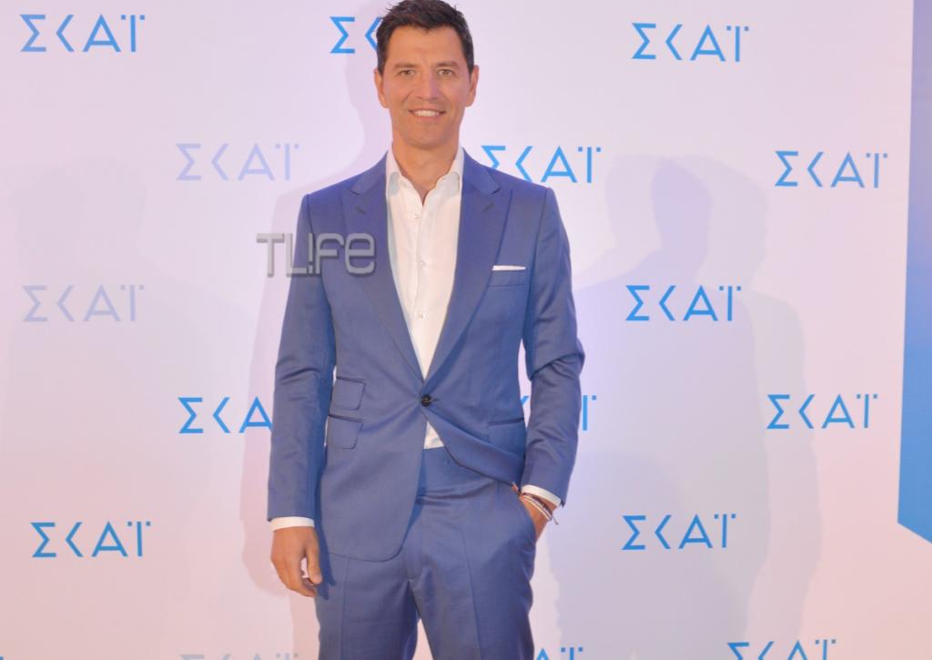 Σάκης Ρουβάς: «Ήταν πολύ συγκινητικά στη βάφτιση του Απόλλωνα»