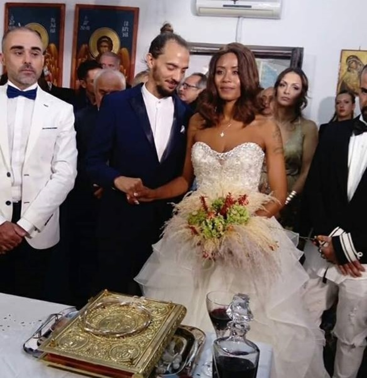 Shaya: Παντρεύτηκε τον αγαπημένο της στη Λευκάδα! Βίντεο και φωτογραφίες