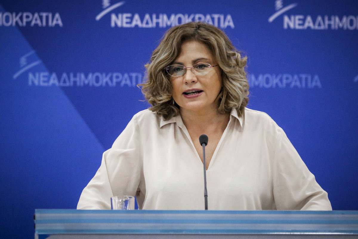 Σπυράκη: Αδιόρθωτα ψεύτης κι επικίνδυνος ο Τσίπρας! Κύκνειο άσμα του η ΔΕΘ – video