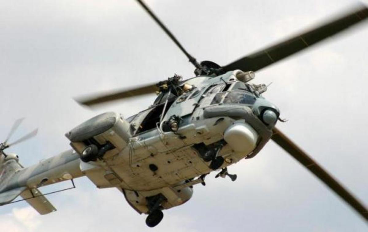 Όλυμπος: Αερομεταφορά ορειβάτισσας με ελικόπτερο Super Puma – Σταμάτησε όταν μούδιασαν τα πόδια της!