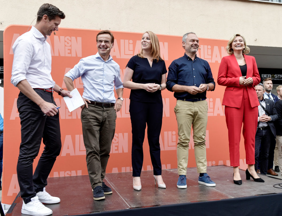 Σουηδία: Η κεντροαριστερά έχει μικρό προβάδισμα λίγο πριν από τις εκλογές