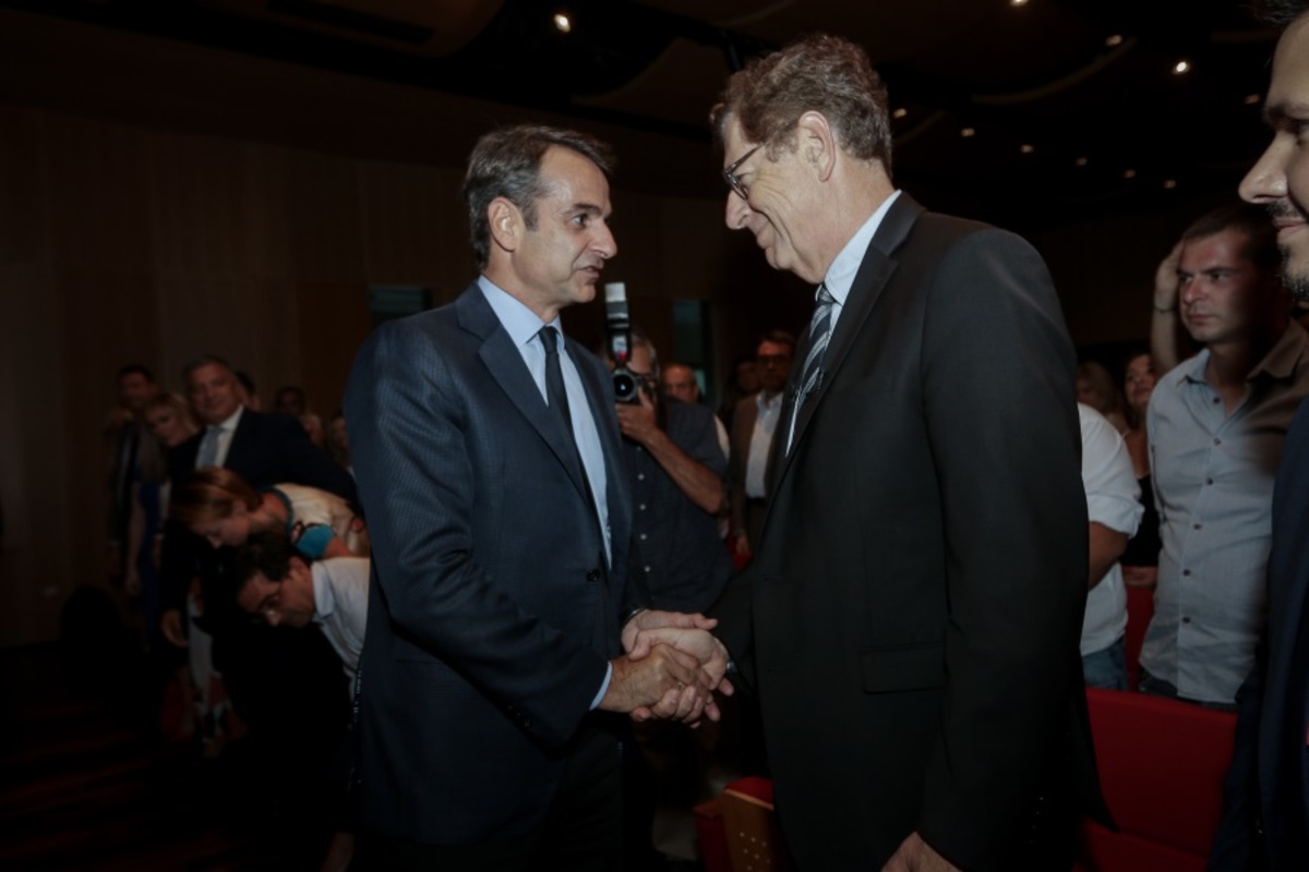 Φάμελλος εναντίον… έκθεσης Συνολάκη για το Μάτι