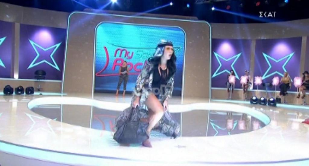Ατύχημα στο My Style Rocks! Γλίστρησε στην πασαρέλα! Έτρεξε κοντά της η Κωνσταντίνα Σπυροπούλου!