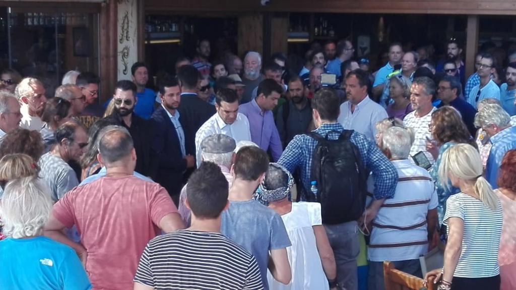 ΝΔ για επίσκεψη Τσίπρα στο Μάτι: Επέστρεψε στον τόπο του εγκλήματος