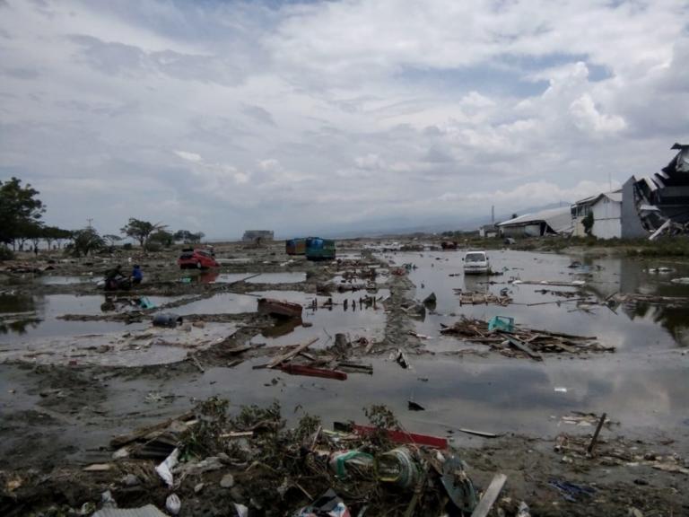 Ινδονησία: Στους 1.407 οι νεκροί – Αφανίστηκε το Πάλου