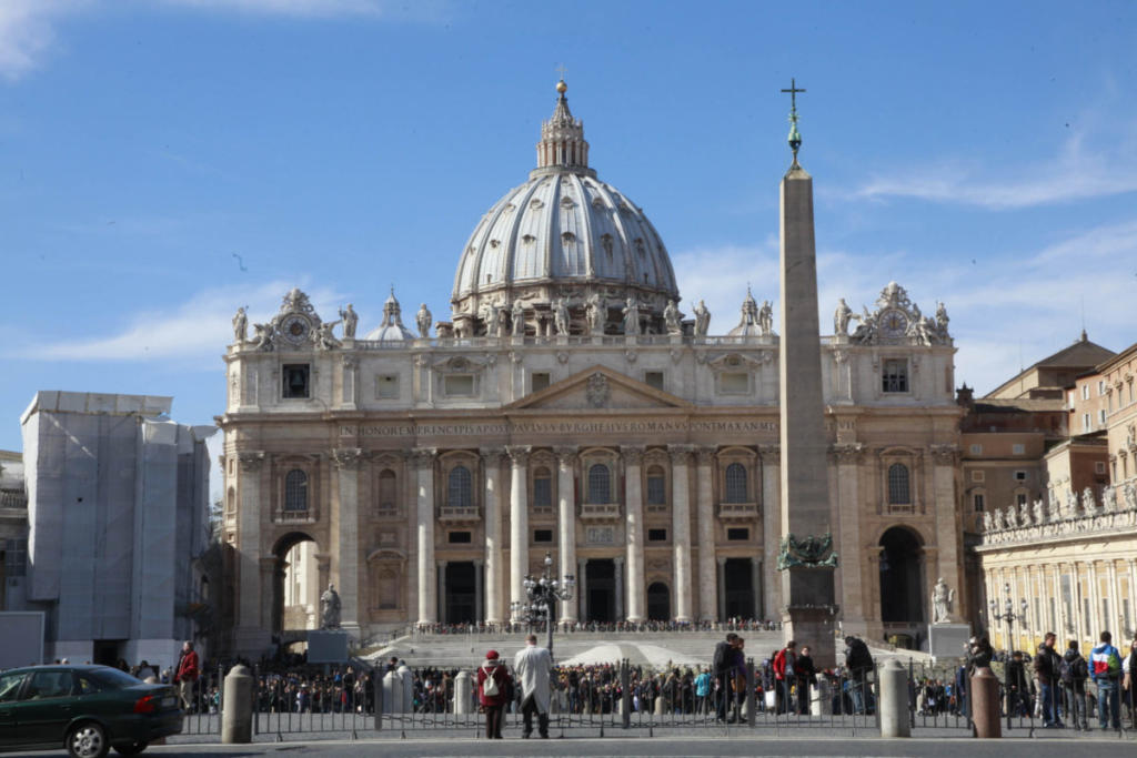 Βατικανό: Αγωγή από καλλιτέχνιδα του δρόμου για χρήση έργου της σε γραμματόσημο χωρίς άδεια (video)