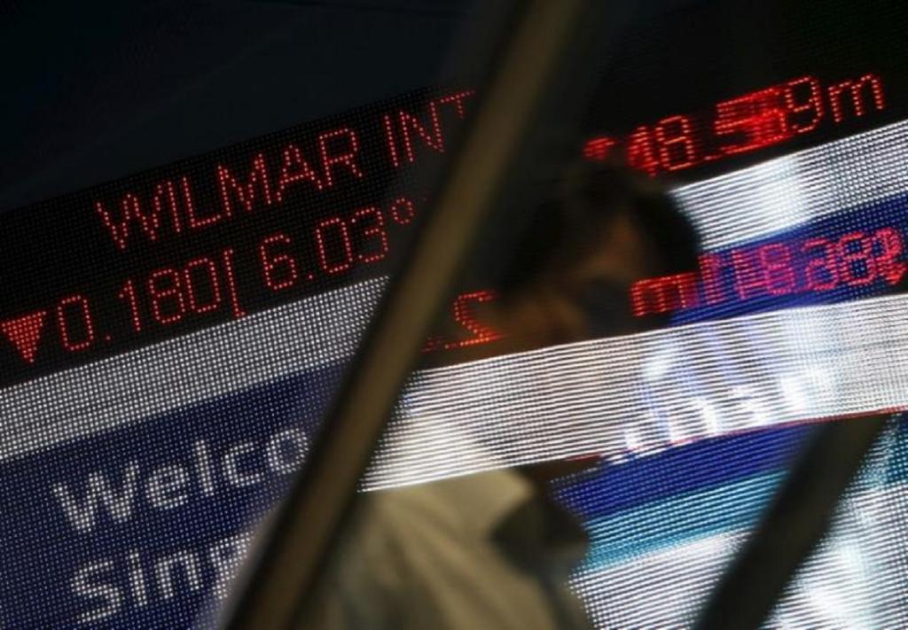 Οι αγορές στέλνουν την Ελλάδα στο καναβάτσο – Ισχυρές πιέσεις για μετοχές και ομόλογα – Κρίσιμη η σημερινή ημέρα