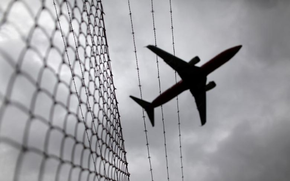 Τρόμος στην Αμερική – Εκκενώθηκε αεροπλάνο της  American Airlines