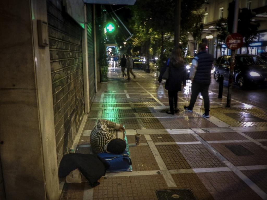 Δήμος Αθηναίων: Ανοιχτός ο θερμαινόμενος χώρος για τους αστέγους