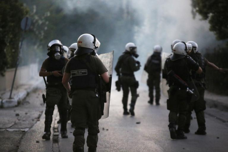 Σπυράκη: “Οργιάζει η εγκληματικότητα και η κυβέρνηση υπονομεύει την Αστυνομία”