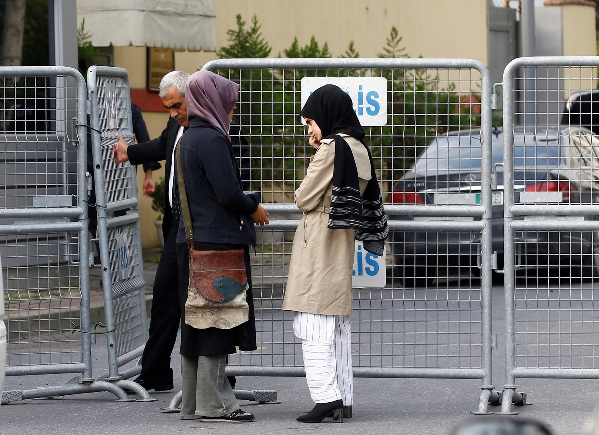 Δολοφονία Κασόγκι: Φυλάνε νύχτα μέρα τη μνηστή του