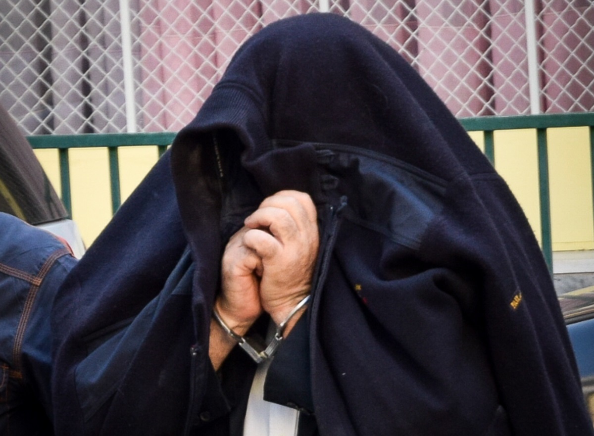 Και δεύτερος καθηγητής «Φακελάκης» στις Σέρρες!