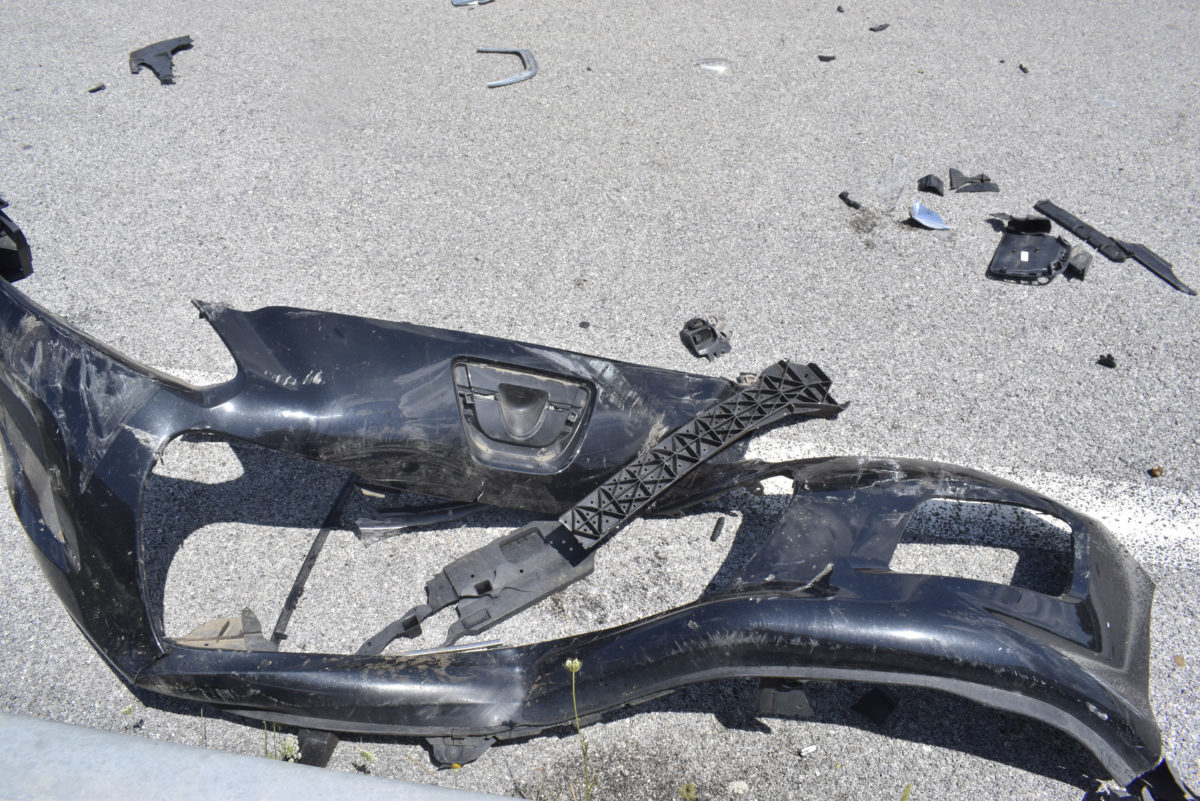Καραμπόλα στα Τρίκαλα – Τραυματίστηκε αστυνομικός