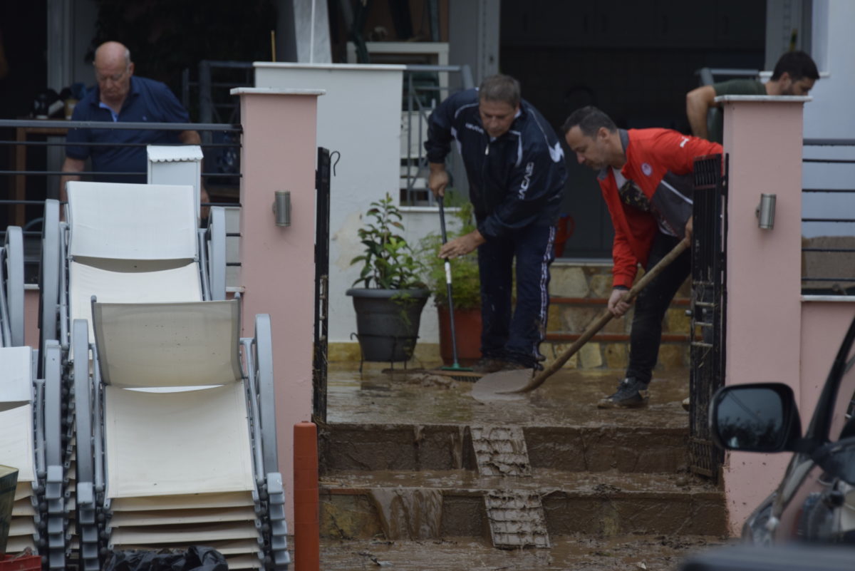 Χρηματοδοτήσεις 2,6 εκατ. ευρώ σε δήμους για την αποκατάσταση ζημιών που προκάλεσε ο “Ζορμπάς”