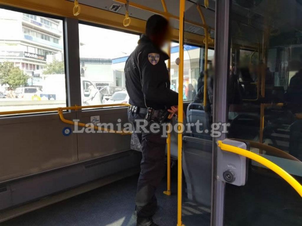 Λαμία: Έφοδος οπλισμένων αστυνομικών σε λεωφορείο – Το επεισόδιο που προκάλεσε αναστάτωση [pic]