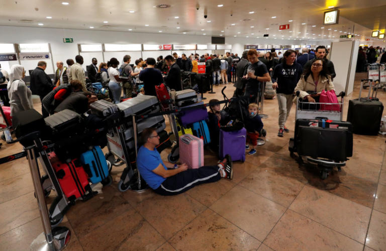 Χαμός στο αεροδρόμιο των Βρυξελλών – Ακυρώθηκαν 150 πτήσεις