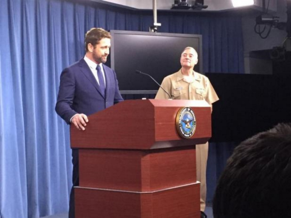 Ο Τζέραρντ Μπάτλερ πολεμά τους Ρώσους με το υποβρύχιο  Hunter Killer!