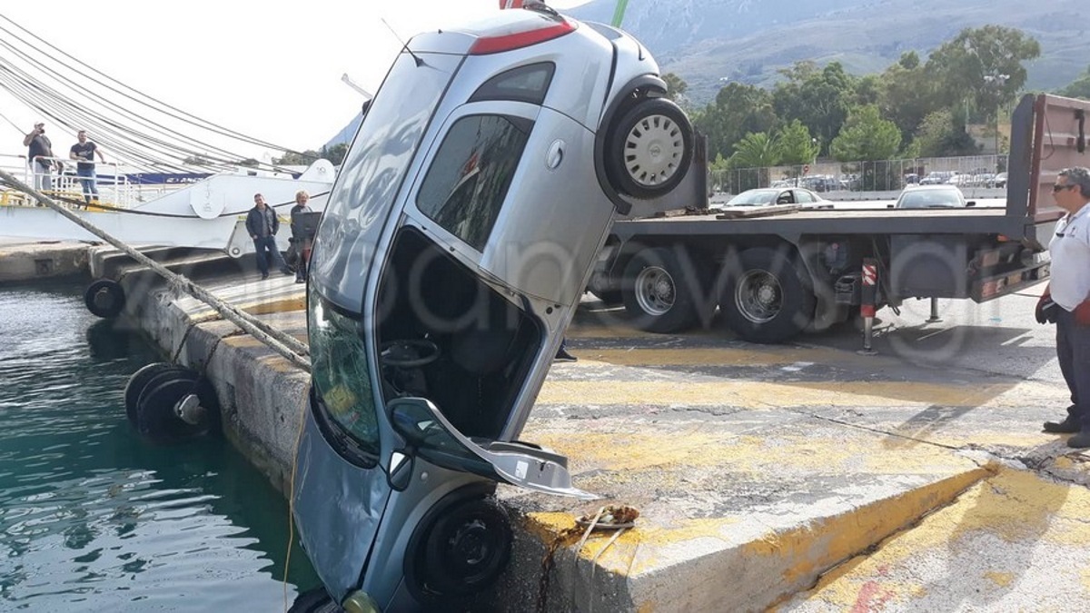 Χανιά: Αυτοκίνητο κατέληξε στη θάλασσα – Αναστάτωση στο λιμάνι της Σούδας [pics]