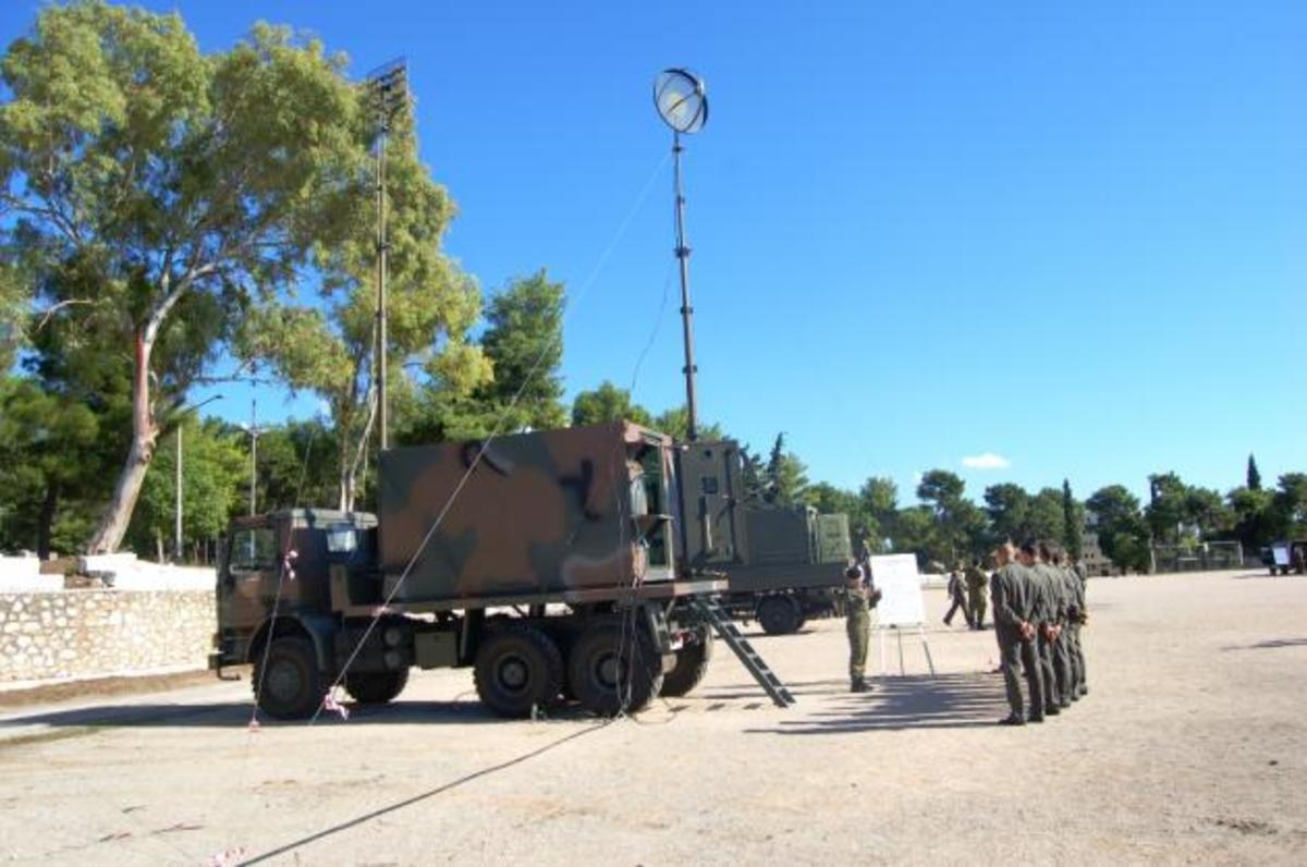 Αυτή είναι η Ταξιαρχία Διαβιβάσεων – Το νευρικό σύστημα του Ελληνικού Στρατού! [pics,vid]