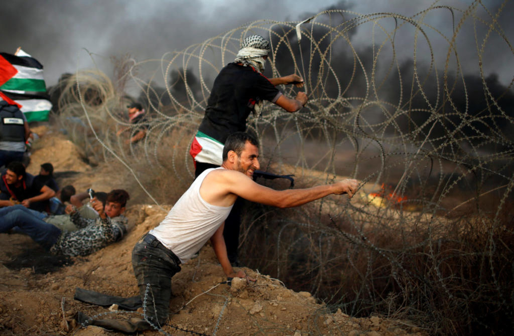 Η εικόνα του Παλαιστίνιου μαχητή που συγκλονίζει