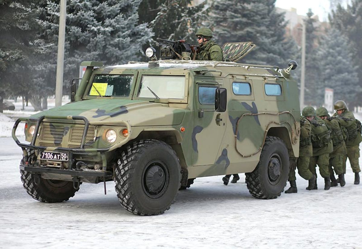 Αυτός είναι ο τετράτροχος “Τίγρης” του Πούτιν! [vid]