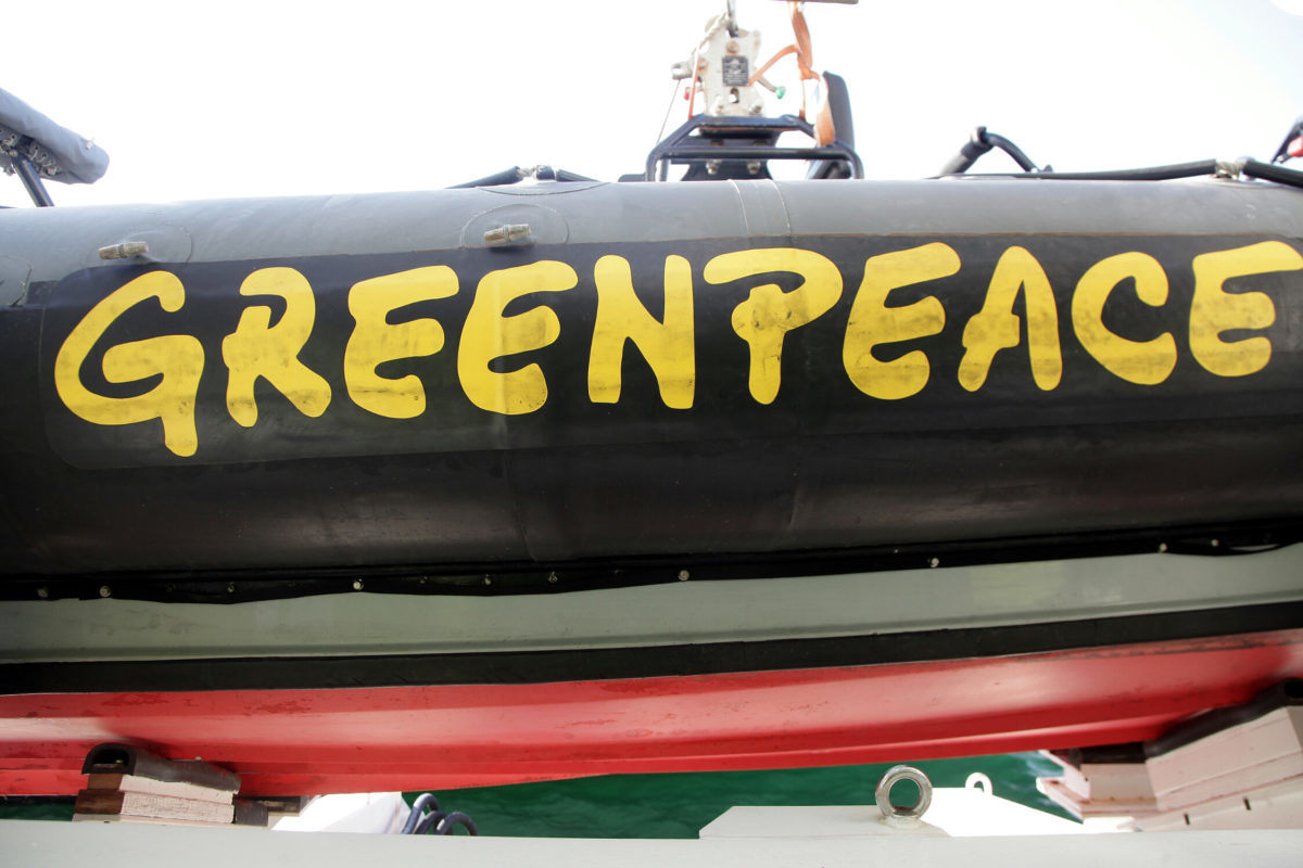 Η Ρωσία κήρυξε «ανεπιθύμητη» την Greenpeace στη χώρα – «Συνιστά απειλή»
