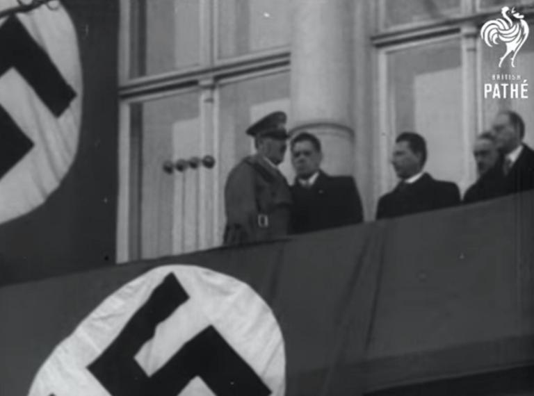 Χίτλερ… out! Απαιτούν κατεδάφιση του ιστορικού μπαλκονιού στην Αυστρία! video, pics