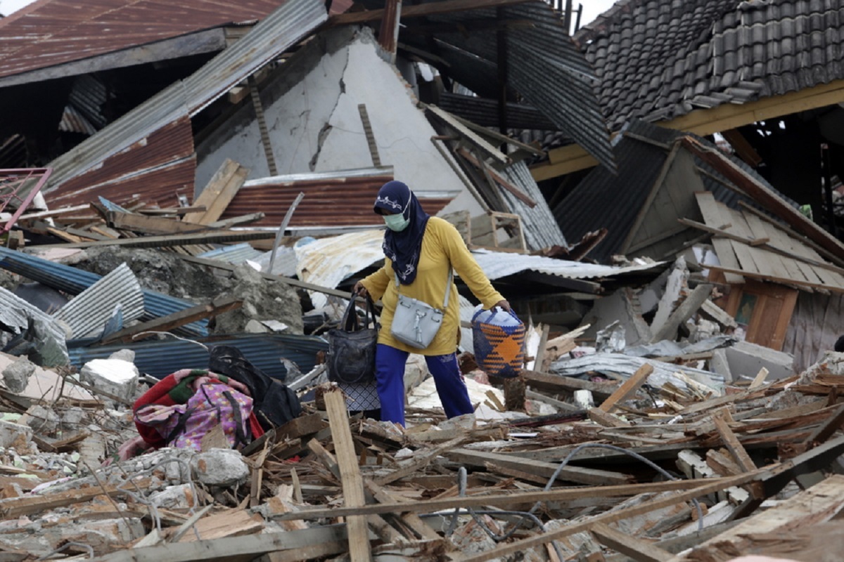 Τραγωδία στην Ινδονησία – 22 άνθρωποι νεκροί από πλημμύρες