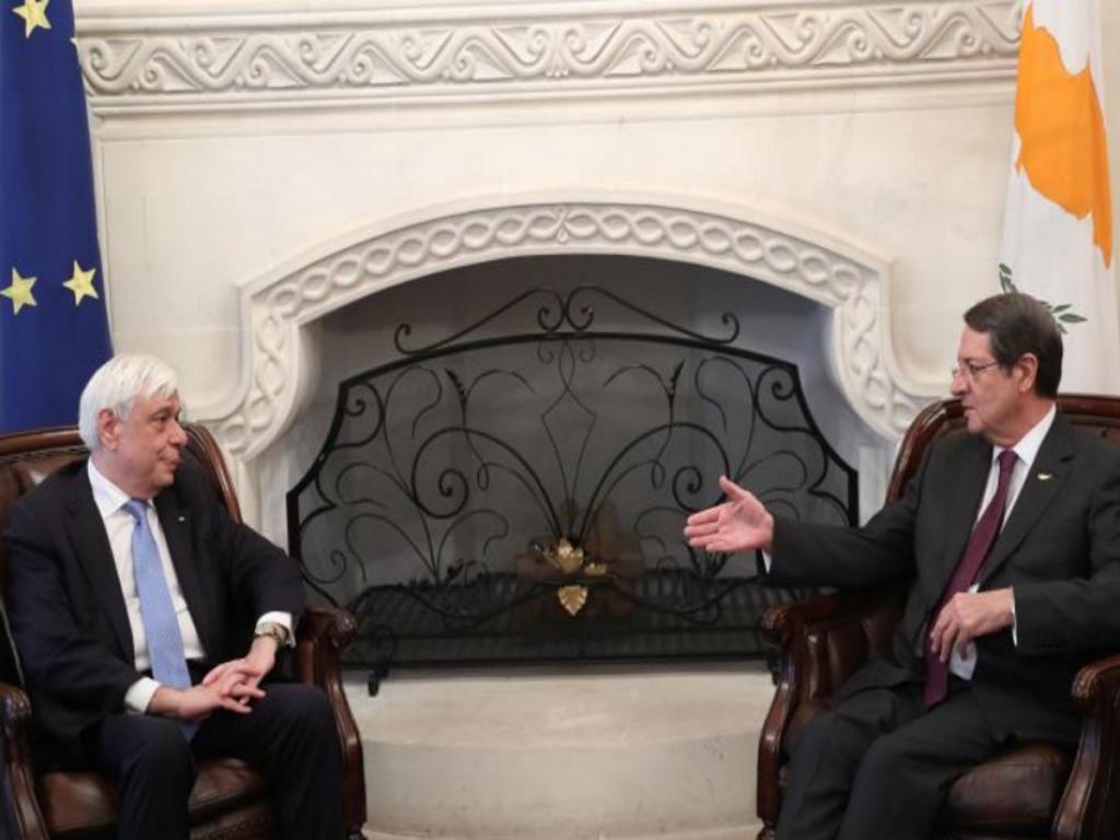 Η δήλωση Παυλόπουλου για «κλείσιμο» του Κυπριακού ενώπιον του Προέδρου Αναστασιάδη – video