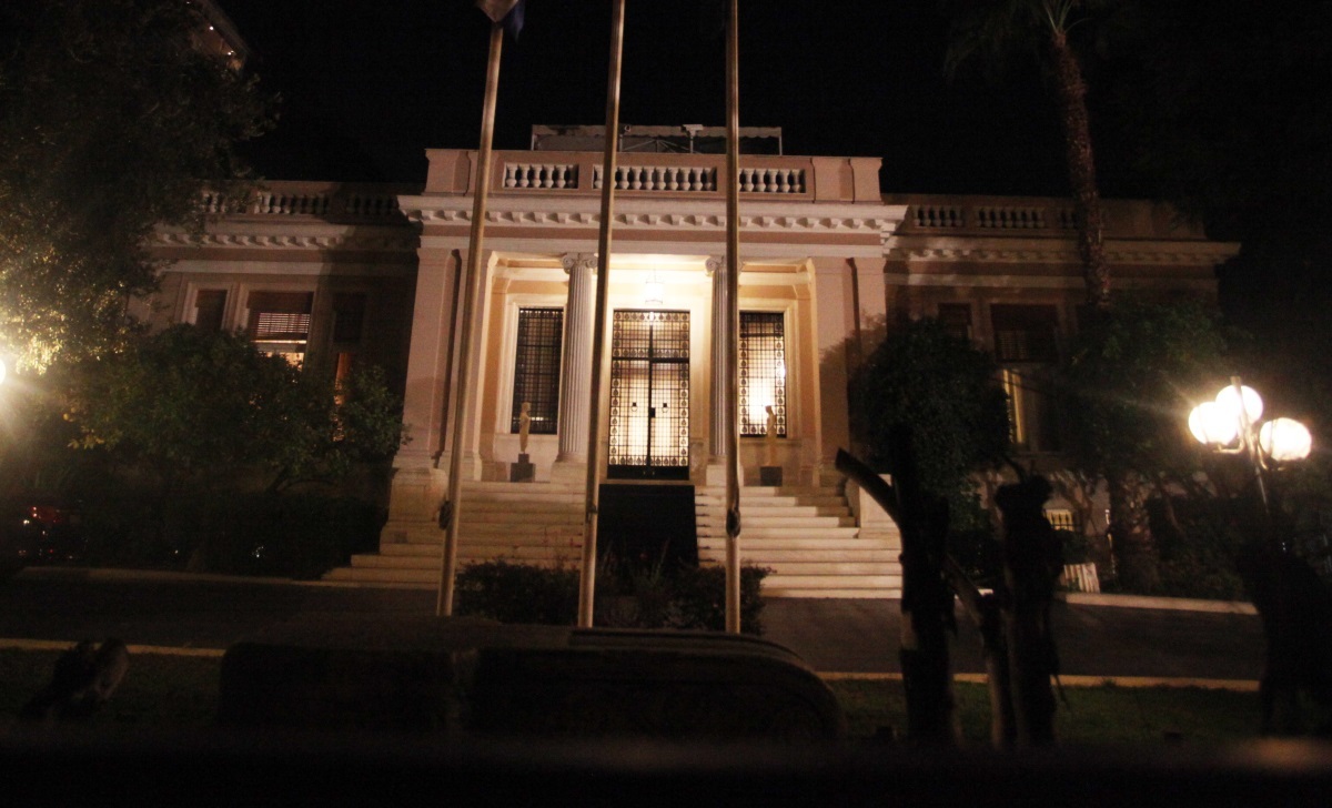 Έκτακτη σύσκεψη στο Μαξίμου μετά το “μακελειό” στο Χρηματιστήριο!