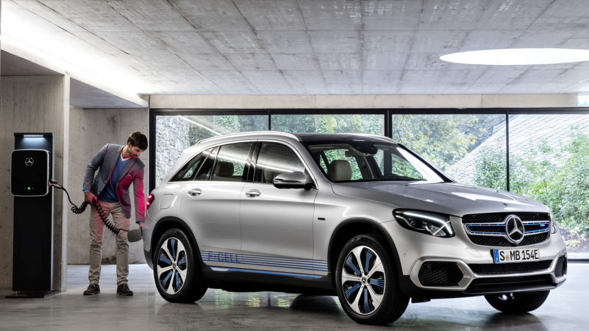 Η Mercedes-Benz εξακολουθεί να πιστεύει στις κυψέλες υδρογόνου