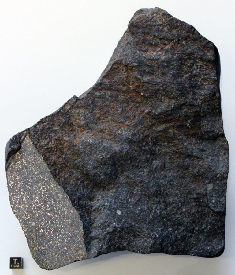 Ο μετεωρίτης Seres επιστρέφει στην Ελλάδα – Έπεσε πριν 200 χρόνια στις Σέρρες!