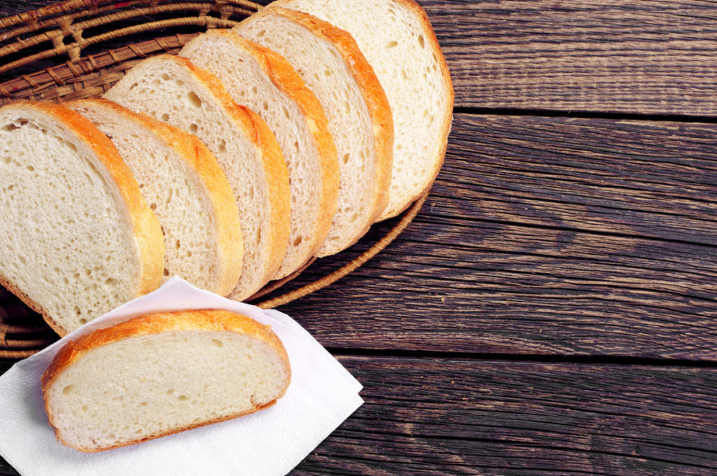 Παγκόσμια Ημέρα Άρτου: Γιατί αξίζει να μειώσετε το λευκό ψωμί που τρώτε