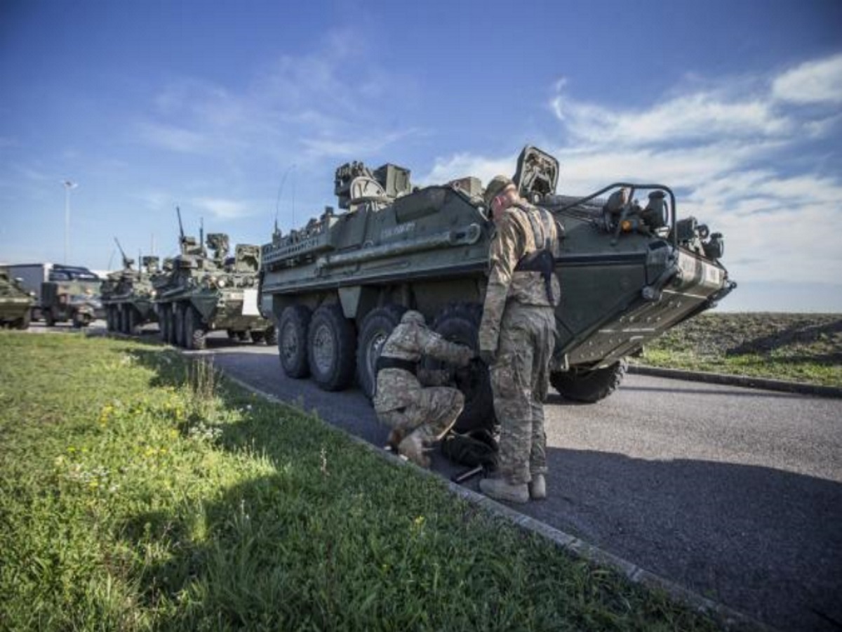 Στα πράσα έπιασαν “μυστικά” στρατιωτικά οχήματα του ΝΑΤΟ στην Τσεχία και την Σλοβακία! video