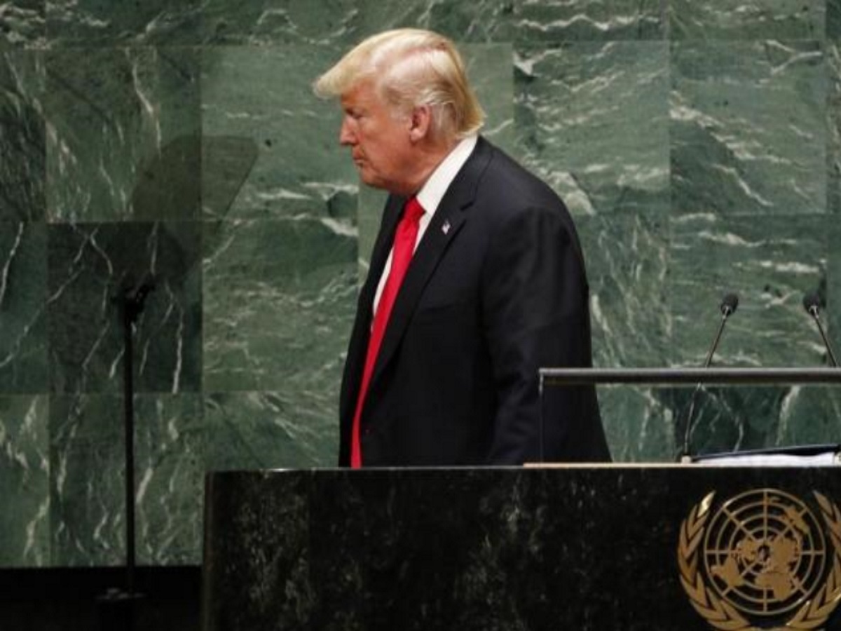 Ο “φοβιτσιάρης” Τραμπ αποφεύγει να επισκεφτεί τους Αμερικανούς στρατιώτες στο Ιράκ και στο Αφγανιστάν!