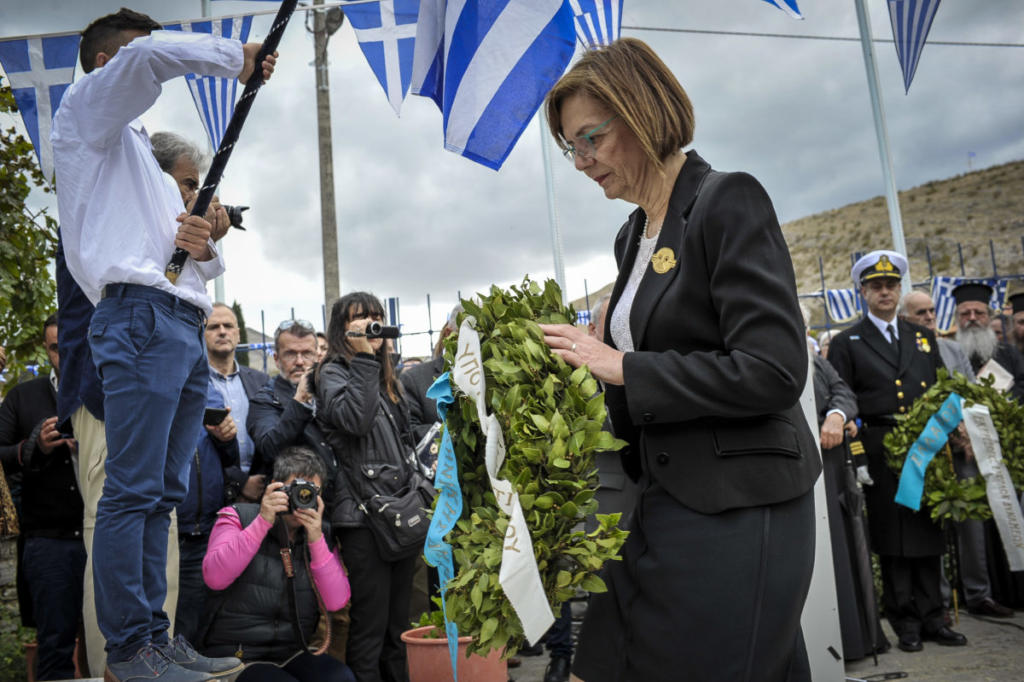 Μυρσίνη Ζορμπά για την εκτέλεση Κατσίφα: Το έμαθα στο δρόμο – Καμία σημαία δεν κατέβηκε