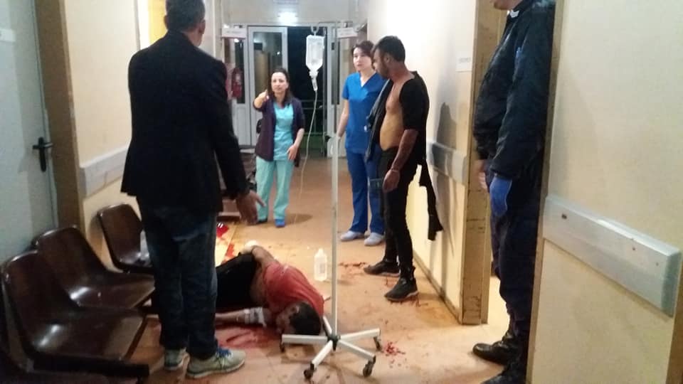 Καρδίτσα: Αιματηρή επίθεση σε γιατρό στο Κέντρο Υγείας Σοφάδων [pics]