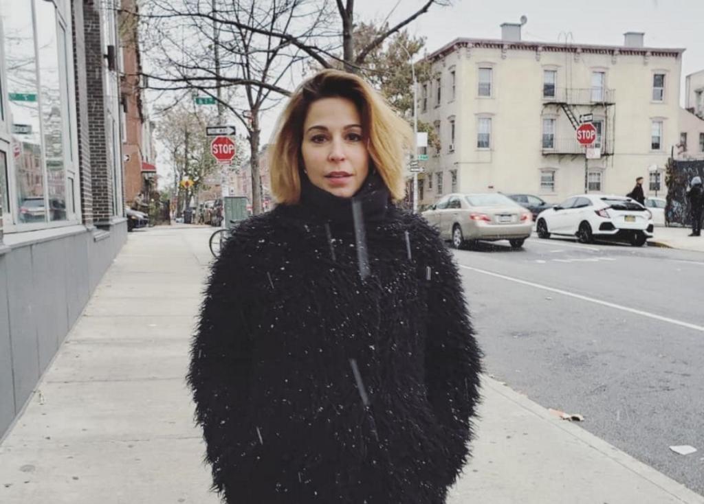 Κατερίνα Παπουτσάκη: Βόλτες στην χιονισμένη Νέα Υόρκη! [pics]