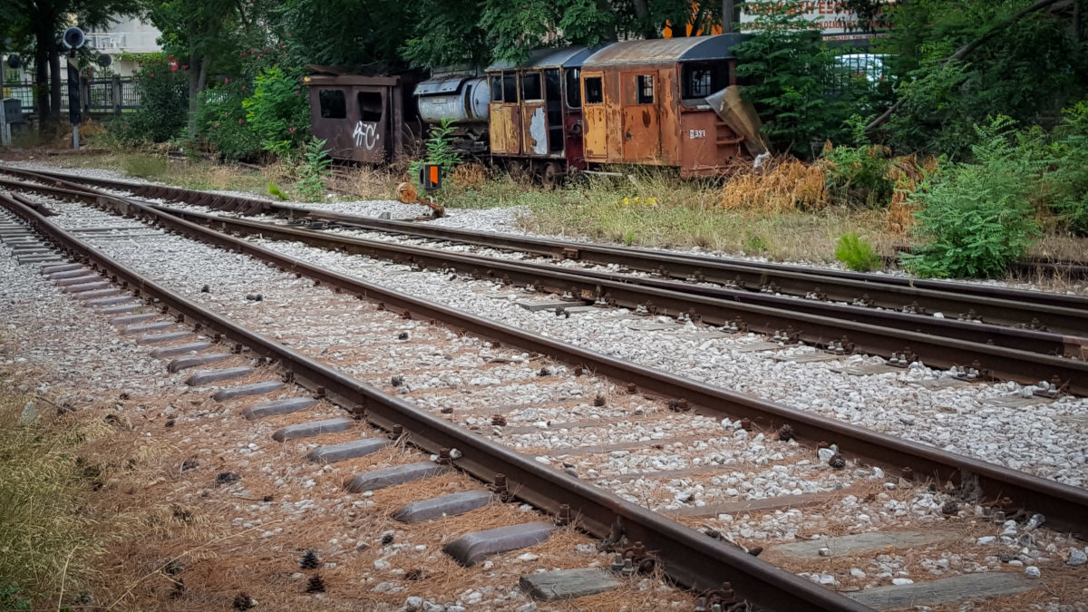 Νεκρή γυναίκα στην Πιερία – Παρασύρθηκε από τρένο
